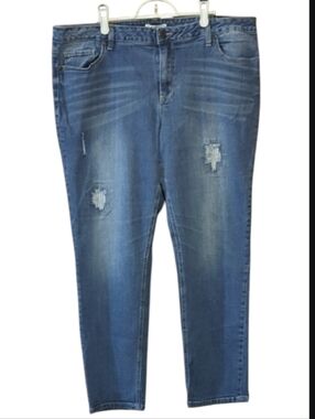 Cleo “Every Body” Boyfriend Jeans – Size 18 Plus | Distressed Denim